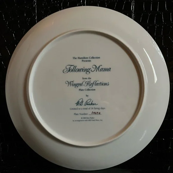 “Following Mama” Winged Reflections Collectors Plate Authenticated - Picture 2 of 3